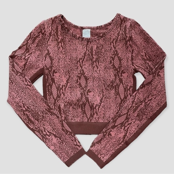 Fabletics Tops - Fabletics Kamila Seamless Long Sleeve Cropped Workout Top Size XS